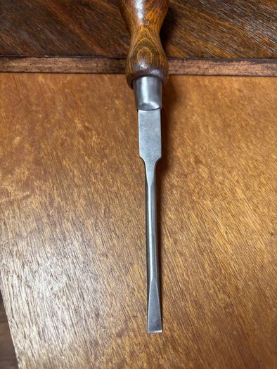 Old Colonel turnscrew
