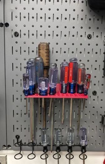 3D Printed Pegboard Screwdriver Holder - Organiser Rack