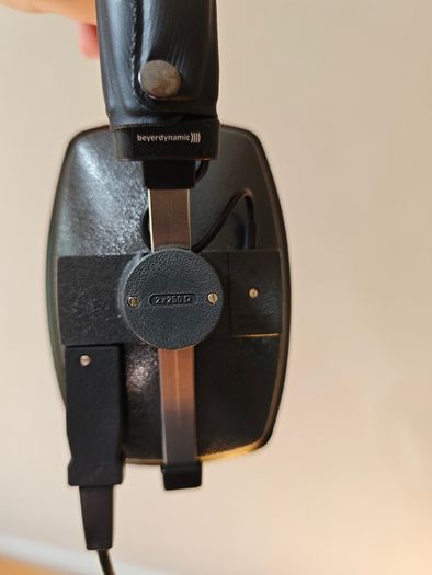 Beyerdynamic DT150 Studio Monitor Headphones (250 Ohm) Mint Condition Boxed
