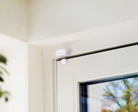 Eve Door & Window, Wireless Contact Sensor, Apple HomeKit
