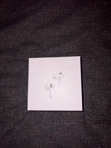 Apple AirPods Pro 2nd Gen USB C