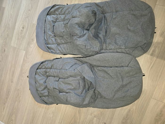 2 Bugaboo Footmuff