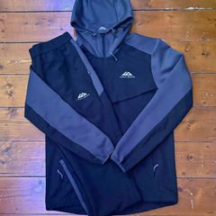 Trailberg Tracksuit