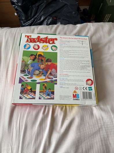 Twister Game MB Games Hasbro Classic Party Game Complete