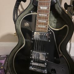 condor electric guitar, distortion pedal and amp