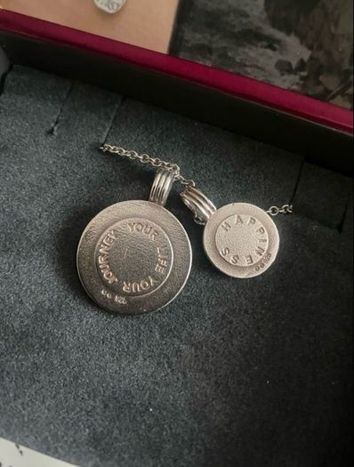 Enibas sterling silver necklace and pendants