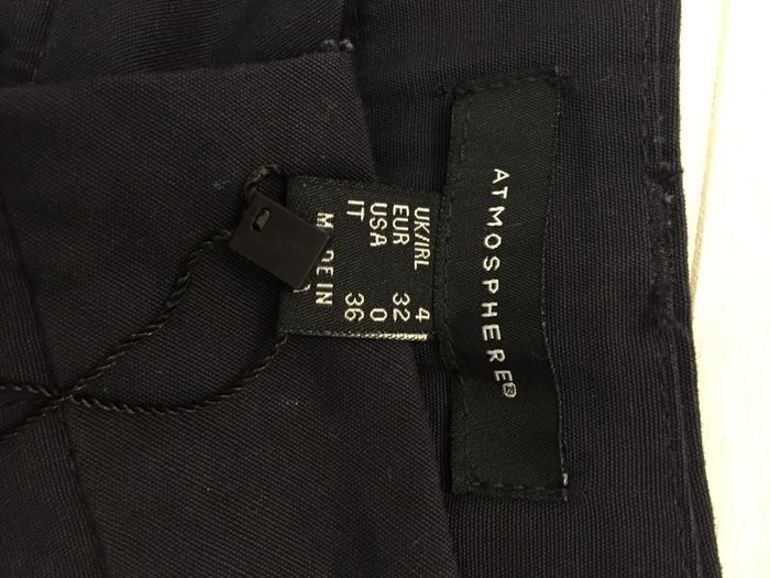 BNWT Ladies Navy Shorts Size 4