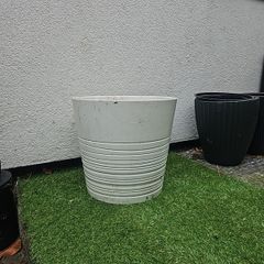 Garden pots
