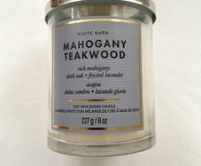 White barn mahogany teakwood soy wax blend candle 227 g