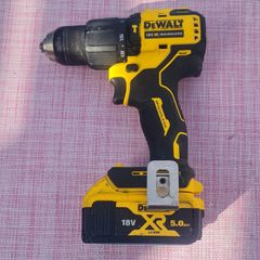 DEWALT DCD709 Ty2   2-speed-Cordless combi  drill brushless 18v