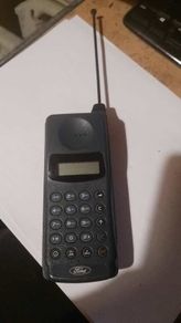 Ford Motorola Teletac P4000 Analogue Mobile Phone Retro Brick