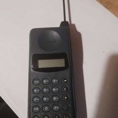 Ford Motorola Teletac P4000 Analogue Mobile Phone Retro Brick