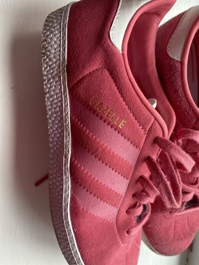 girls pink Adidas Gazelle