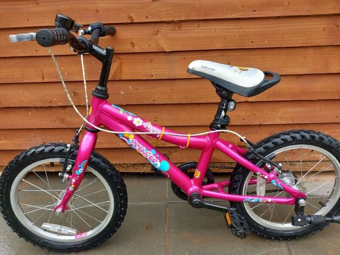Kids Kelly's bike size 16 inch wheels