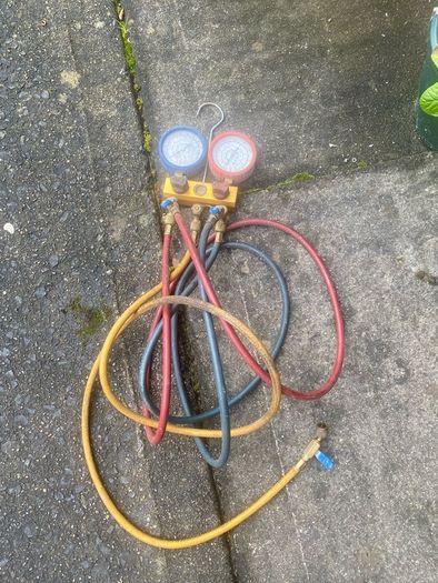 Robin air High Vacuum pump 15106