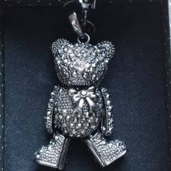 A fashionable, luxurious teddy bear keychain with marcasites.
