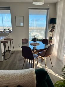 Table & Chairs