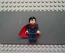 lego super heroes sh0077 Superman minifigure- Dark Blue Suit, Starched Fabric Cape