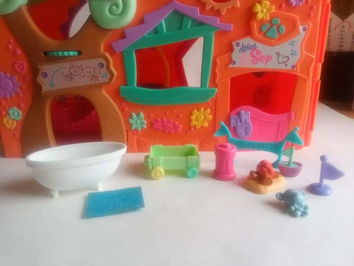 LPS Club Tree house