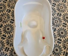 Mama and papa Baby bath