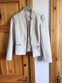 Only Ladies Beige Ribbed edge to edge blazer Jacket size 34 Uk 6 includes post