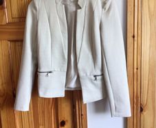 Only Ladies Beige Ribbed edge to edge blazer Jacket size 34 Uk 6 includes post