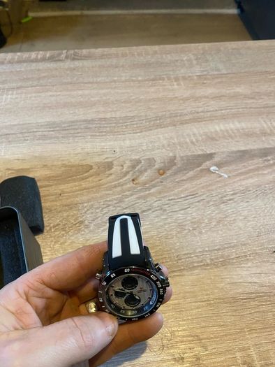 Fredric watch