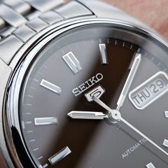 Watch Seiko 5 Automatic.