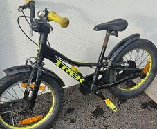 Trek Precaliber 16" Kids Bike