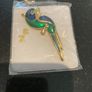 Large green parrot brooch (new, multiple) Image 3