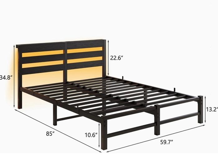 5ft King Bed Frame with Charging Station and LED Lights, Heavy Duty Metal Platform King 150x200 cm Bed Frame with Wood Storage Headboard, No Box Spring Needed, Noise Free, Black