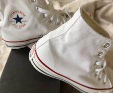 Converse  All Star Hi (high-top) brand new mint condition