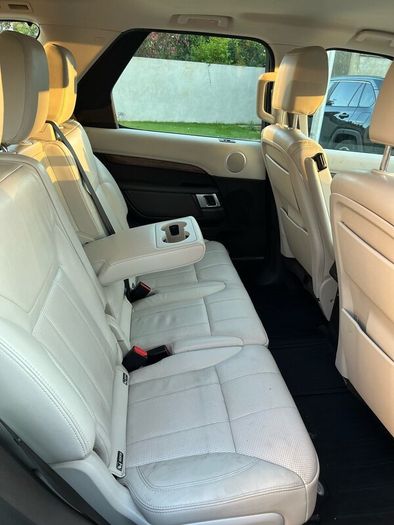 LandRover Discovery 7 Seater