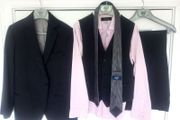 1880 club black size 5,  3 piece suit