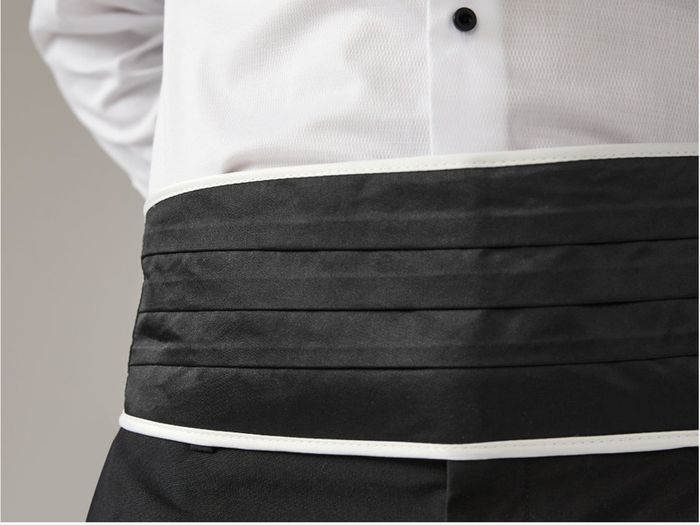 NEXT Bow Tie & Cummerbund Set