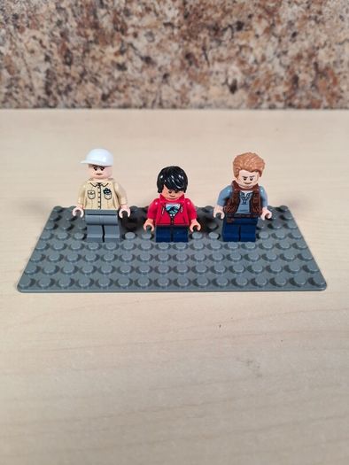 Lego Jurassic World Minifigures Hudson Harper Owen Grady Park Worker From Set 75934