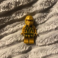 Golden ninja