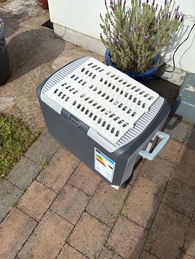 Halfords Electric Coolbox