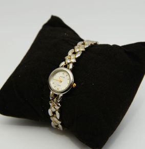 Vintage Ladies Avia Quartz Watch