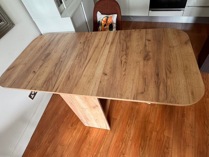 JYSK ALLING Extendable Dining Table (Warm Oak) - As Good As New (Already Assembled)