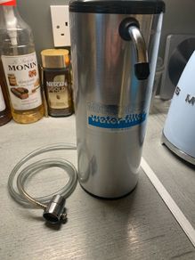 Table top water filter
