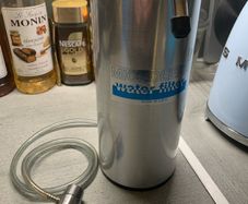 Table top water filter