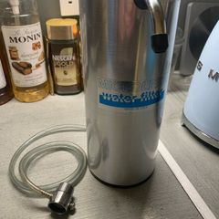 Table top water filter