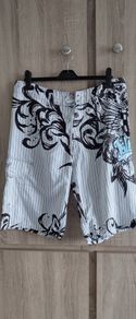 Island haze Bermuda shorts size XL 36