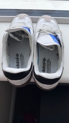 Adidas Sambas