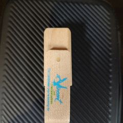 8 GB Flash Drive. Wooden. New! Free Postage!