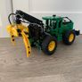 Lego Technic 42157 John Deere 948L-II Skidder Image 4