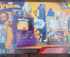 Marvel Spider-Man "Venom Versus" Web Slinging City Playset