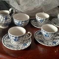 Indies make6 cups and 6 saucers