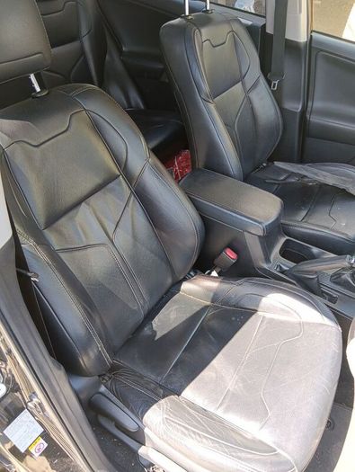 Breaking Toyota rav4 2014 diesel
